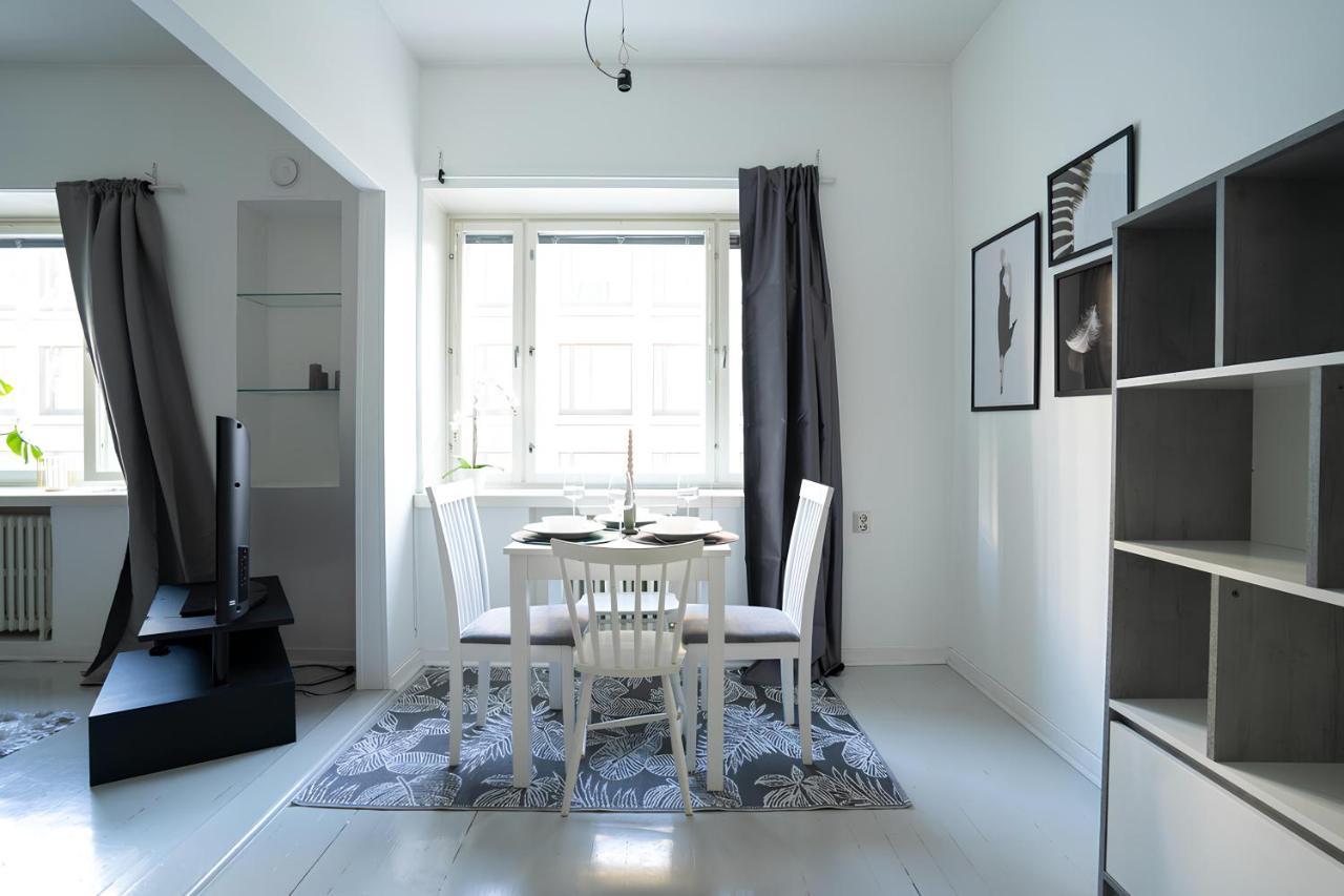 Apartament Stylish Studio At The Heart Of Helsinki Zewnętrze zdjęcie